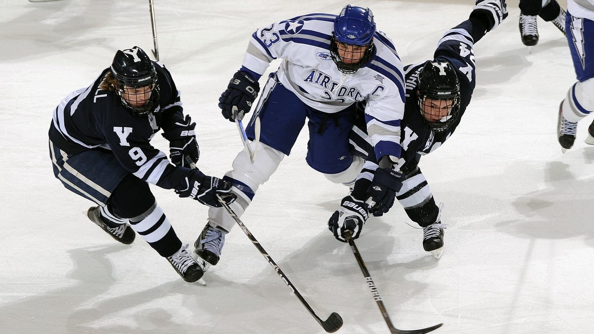 《虚拟偶像助阵线上赛事，为电竞注入新活力》，虚拟偶像官网